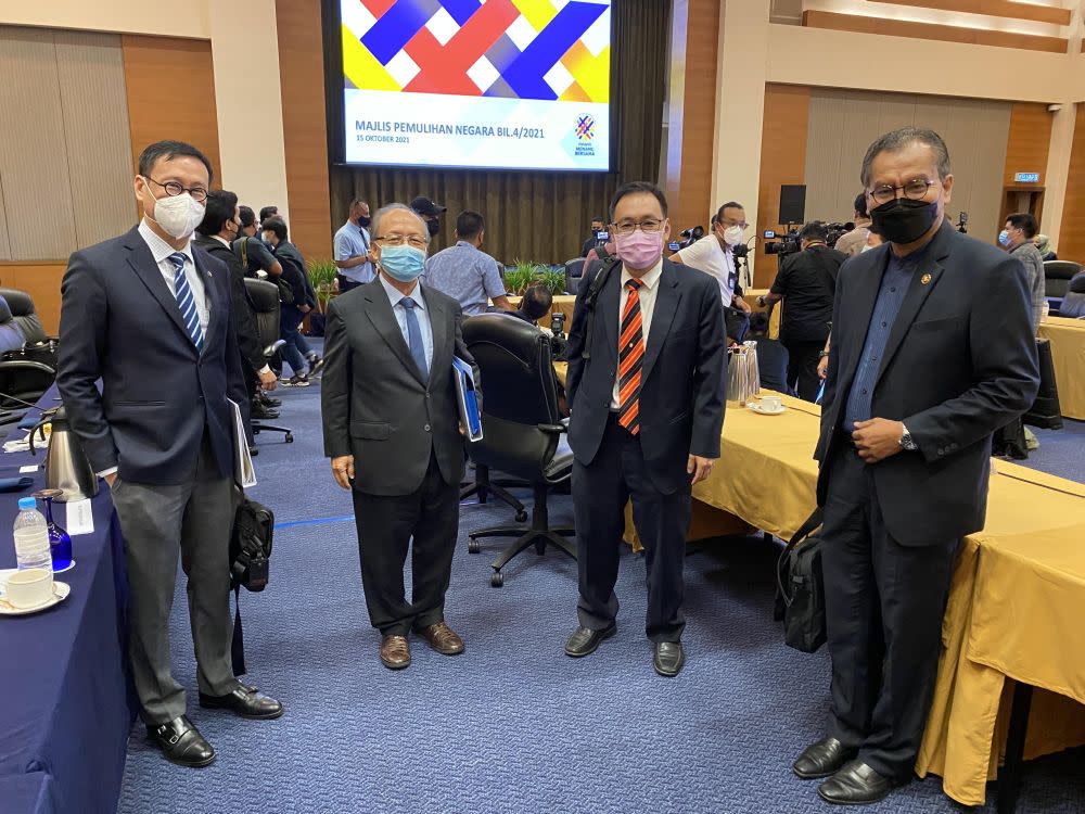 (From left) Pakatan Harapan MPs Wong Chen, Dompok, Chong, and Dzulkefly had a three-hour meeting today with National Recovery Council chairman Tan Sri Muhyiddin Yassin. ― Picture courtesy of Pakatan Harapan