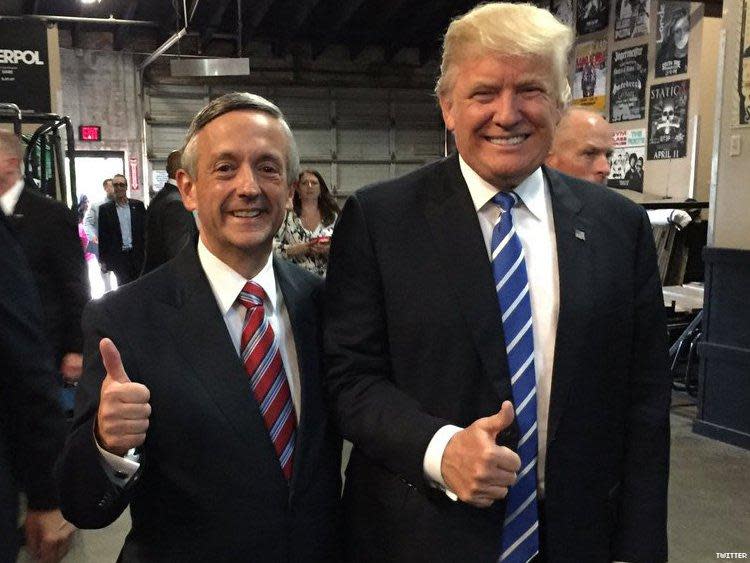 Pastor Robert Jeffress on the campaign trail with President-elect Trump: Twitter/@realdonaldtrump