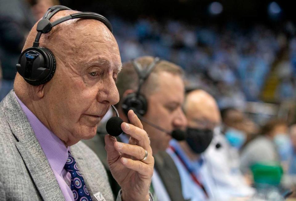 Dick Vitale adjusts his head set as he prepares to broadcast the North Carolina vs. Michigan game on Wednesday, December 1, 2021 in Chapel Hill, N.C.