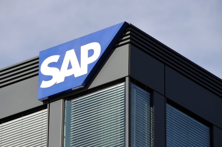 SAP Logo an einem Gebäude.
