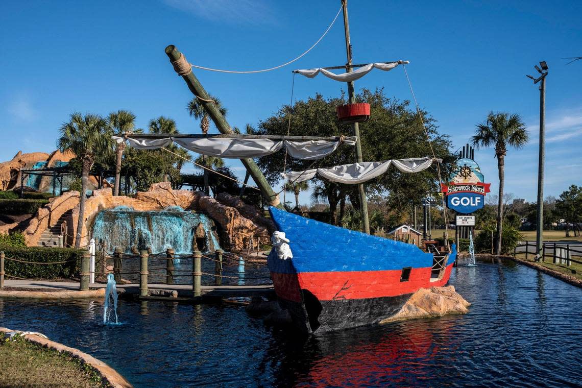 Shipwreck Island mini-golf on South Ocean Boulevard in Myrtle Beach, S.C. Dozens of popular mini-golf courses provide a variety of opportunities for play. December 1, 2022. JASON LEE/JASON LEE