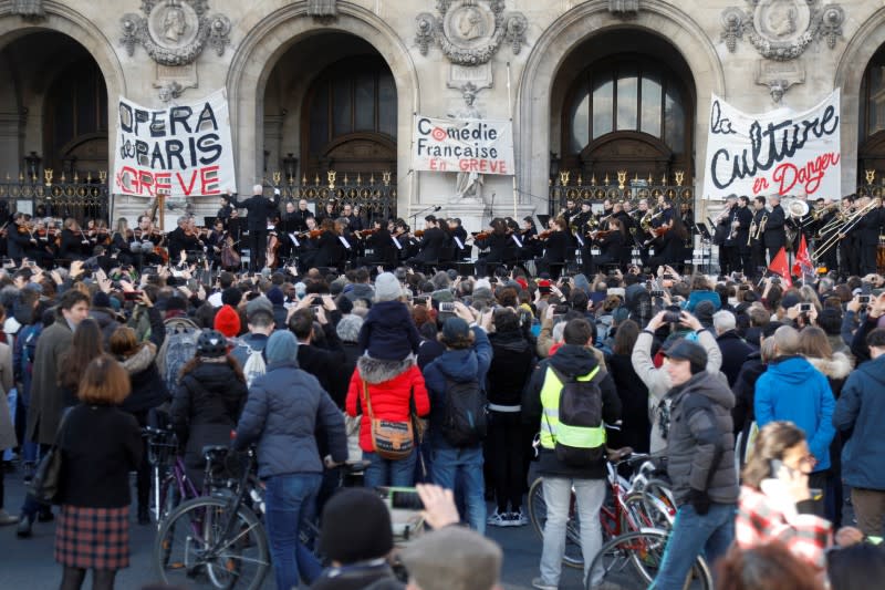 Paris Opera musicians perform against pension reform plans in Paris