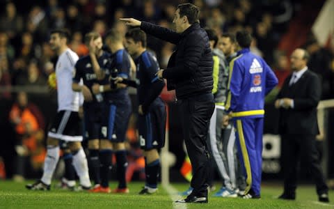 Gary Neville as Valencia manager in 2016 - Credit: afp