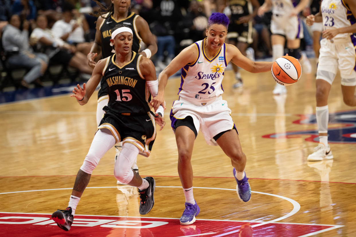 Things got physical Sunday between Layshia Clarendon, right, and Brittney Sykes. (Charles Brock/Icon Sportswire via Getty Images)