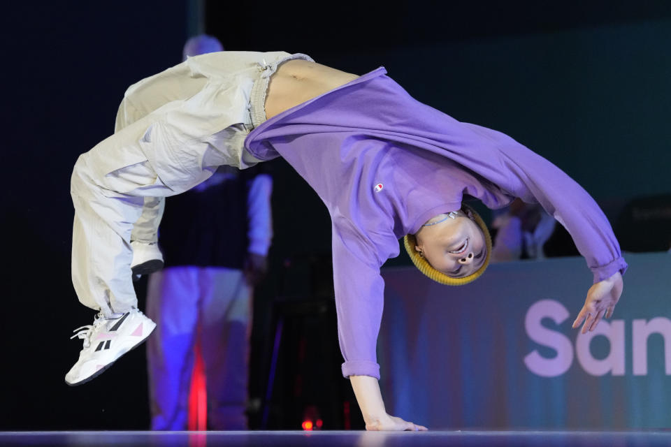 Canada's Tiff competes against Sunny, of the United States in the B-Girls semi-finals breaking competition at the Pan American Games in Santiago, Chile, on Saturday, Nov. 4, 2023. (Frank Gunn/The Canadian Press via AP)