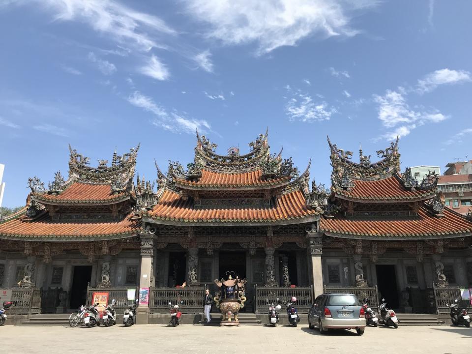 「三峽長福巖清水祖師廟」有東方藝術殿堂的美譽。   圖：新北市文化局提供