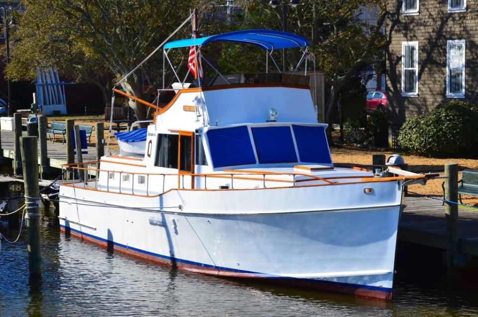 The Starry Banner Historic Yacht