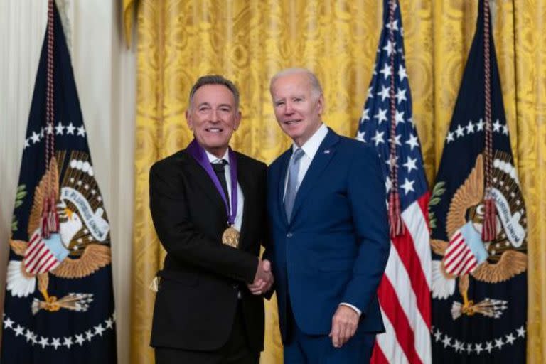 Biden reconoció a Bruce Springsteen por sus aportes al cancionero norteamericano