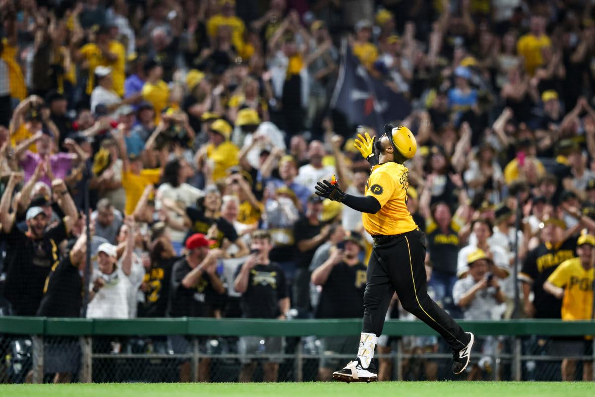 Milwaukee Brewers' Carlos Santana in action against the New York Yankees  during the eighth inning of a baseball game Saturday, Sept. 9, 2023, in New  York. (AP Photo/Adam Hunger Stock Photo - Alamy