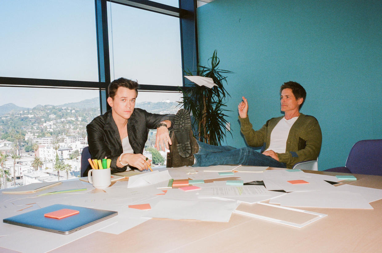 Rob Lowe y su hijo John Owen Lowe, en Los Ángeles, el 3 de marzo de 2023. (Chantal Anderson/The New York Times).