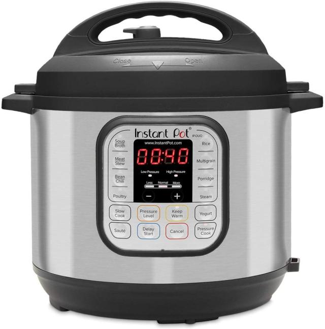 Crock-Pot Small 3.5 Quart Casserole Manual Slow Cooker and Food Warmer,  Charcoal