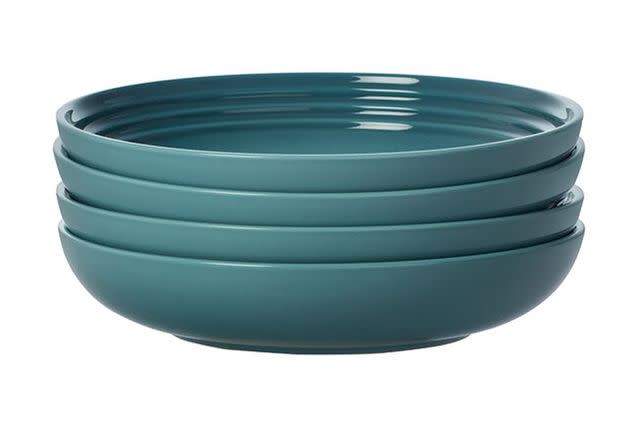 <p>Le Creuset</p>