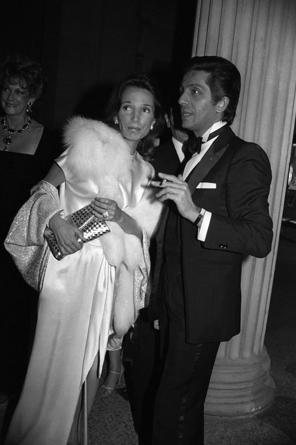 Lee Radziwill and Valentino at the 1978 Met Gala