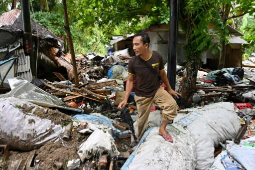 Rescue teams are ramping up a desperate search for survivors after a volcano-triggered tsunami slammed into beaches around Indonesia's Sunda Strait