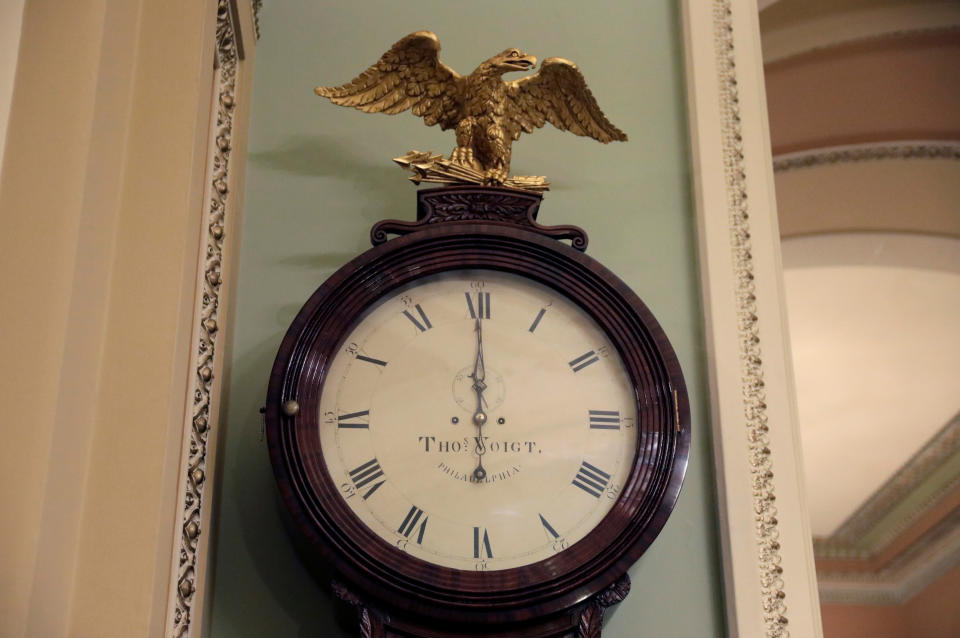<p>The Ohio Clock shows midnight to begin government shutdown outside the Senate chamber on Capitol Hill in Washington, Jan. 20, 2018. (Photo: Yuri Gripas/Reuters) </p>