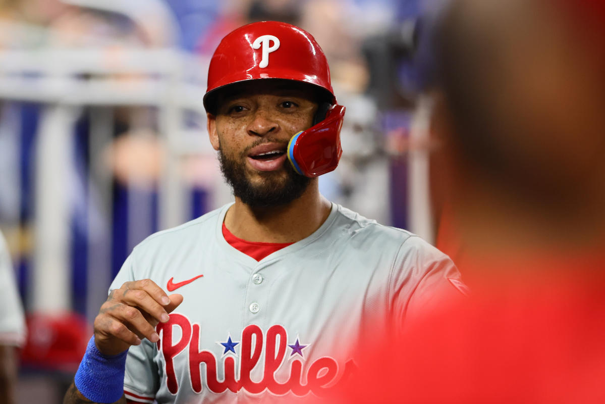 Phillies injured list continues to grow as Sosa heads to 10-day IL