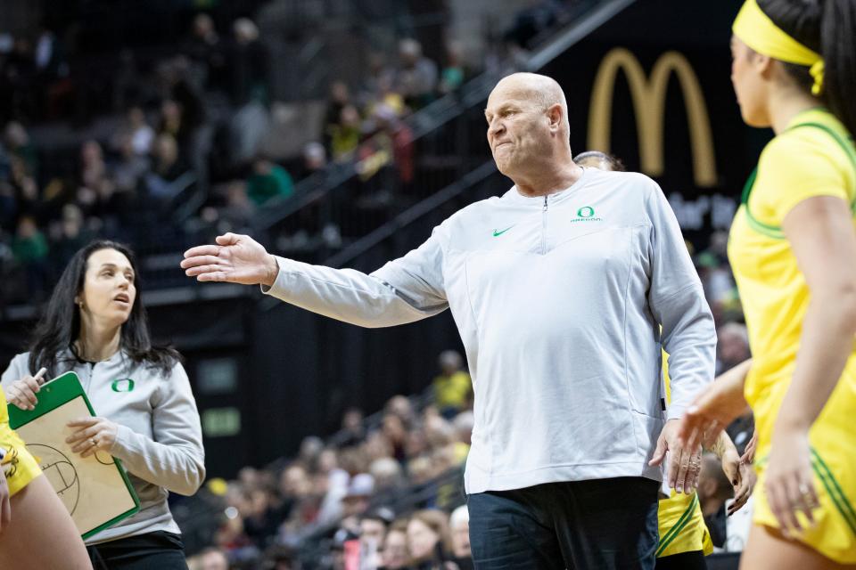 Oregon head coach Kelly Graves yells during a timeout as the Oregon Ducks host the No. 16 Utah Utes Friday, Jan. 26, 2024 at Matthew Knight Arena in Eugene, Ore.