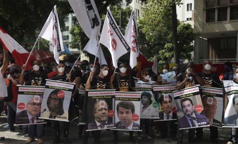 Las manifestación fue convocada por la “Campaña Nacional Fuera Bolsonaro”, respaldada por una decena de partidos de izquierda y centrales sindicales