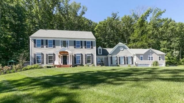 Braves Outfielder Nick Markakis Is Selling His Charming Colonial in Maryland