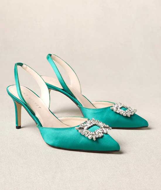 mint-velevt-heels