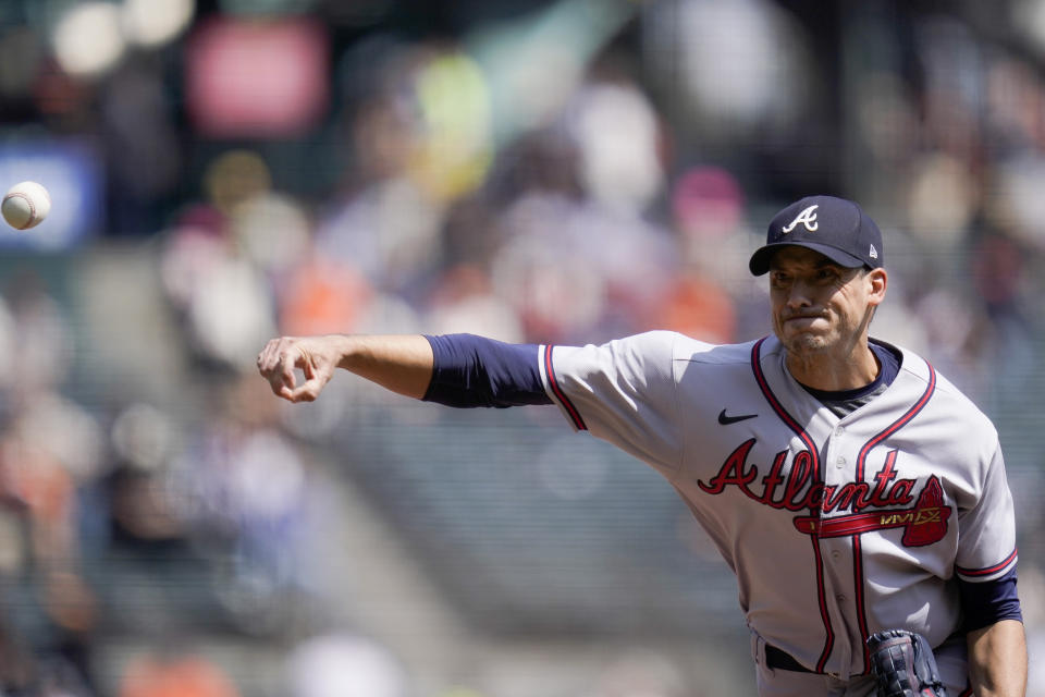 Atlanta Braves' Charlie Morton pitches against the San Francisco Giants during the first inning of a baseball game in San Francisco, Wednesday, Sept. 14, 2022. (AP Photo/Godofredo A. Vásquez)