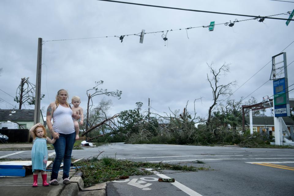 Devastated by Hurricane Michael, Florida starts recovery