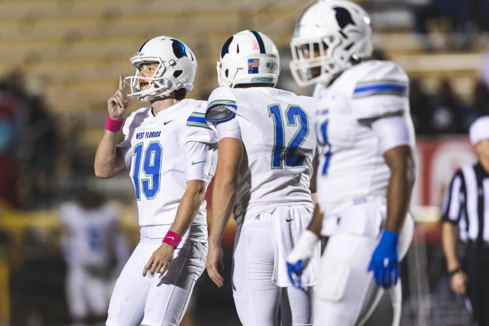 Griffin Cerra silences crowd after a made field goal. November 5 ,2022.