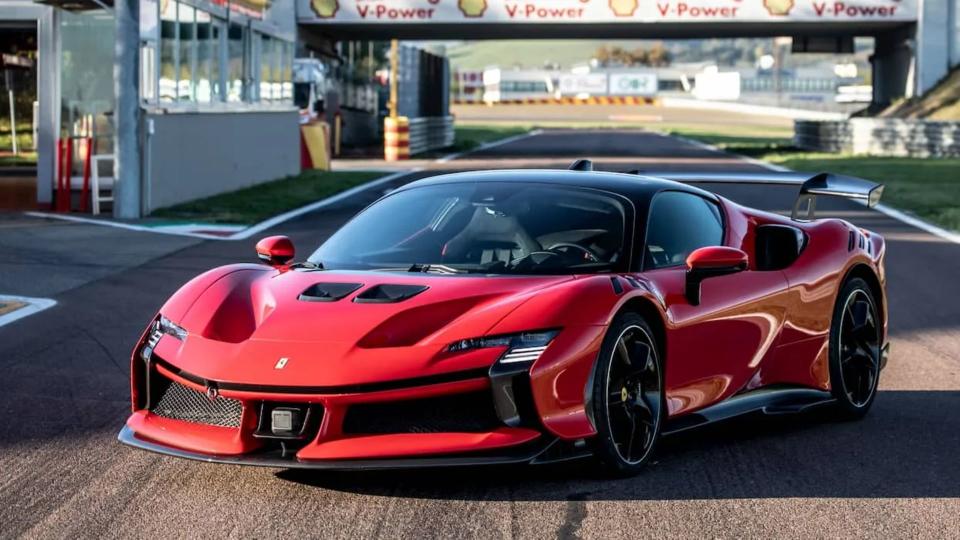 Ferrari’s First EV to Cost Over $500K: Report