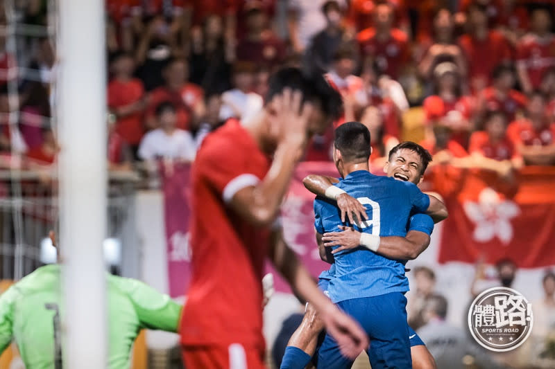 The Hong Kong team lost first in the first half.