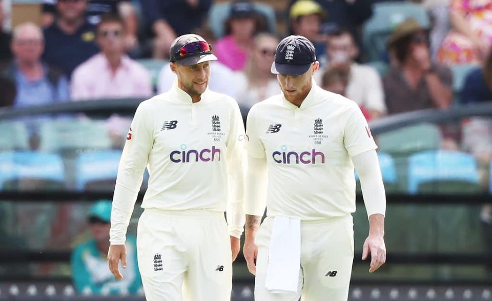 Ben Stokes (right) has backed Joe Root (left) to continue as England captain (Jason O&#x002019;Brien/PA). (PA Wire)