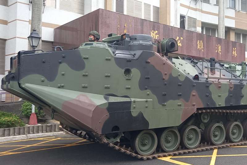 AAV7兩棲突擊車。（第三作戰區提供）