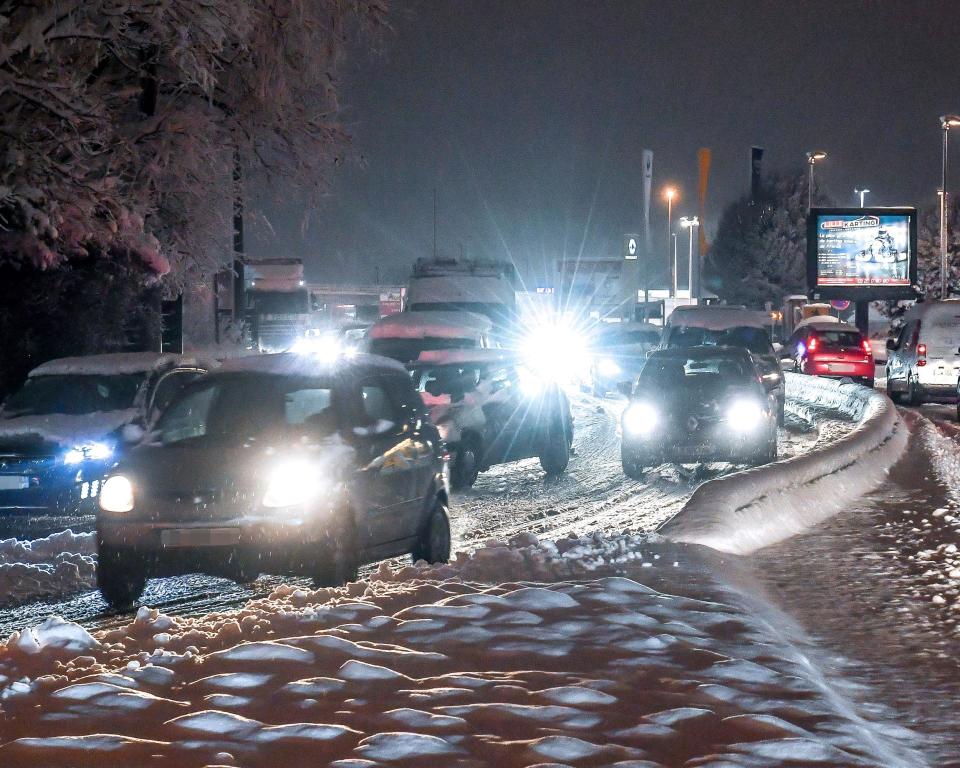 Google Maps sieht ab sofort Verkehrsstaus zur Rush Hour voraus. (Symbolbild: Getty Images)