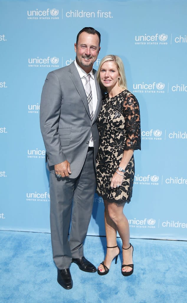 How many kids did Tim Wakefield have with his wife Stacy? A