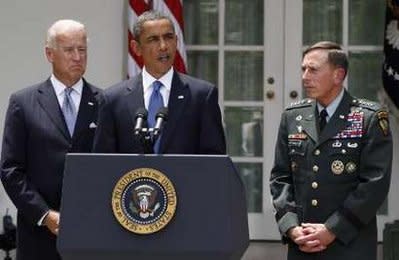 Reuters/Larry Downing: U.S. President Barack Obama announces that Gen. David Petraeus (R) will replace Gen. Stanley McChrystal as his top commander in Afghanistan.