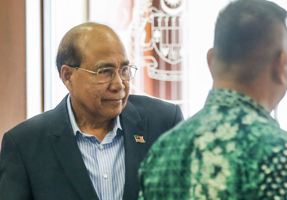 Datuk Seri Wan Ahmad Wan Omar is seen at the Kuala Lumpur High Court December 11, 2019. — Picture by Firdaus Latif