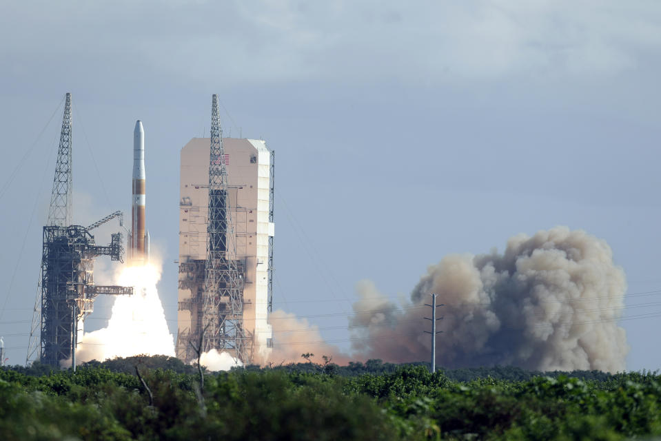 A United Launch Alliance Delta IV rocket lifts off from space launch complex 37 at the Cape Canaveral Air Force Station with the second Global Positioning System III payload, Thursday, Aug. 22, 2019, in Cape Canaveral, Fla. (AP Photo/John Raoux)