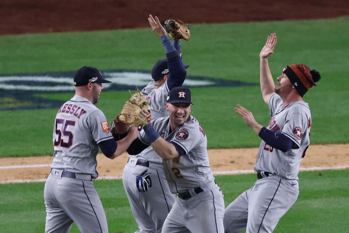 De Astros versloegen de Yankees in Game 4 van de ALCS en bereikten daarmee hun 4e World Series in 6 seizoenen.