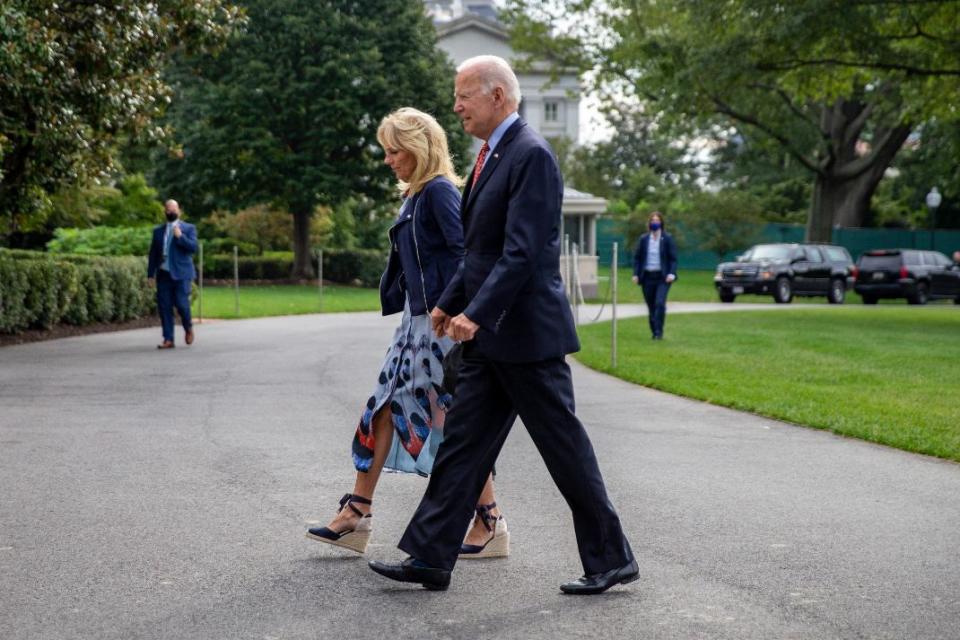 President Joe Biden and first lady Dr. Jill Biden return to the White House in Washington, DC on Oct. 4, after spending the weekend in Wilmington, Delaware. - Credit: Tasos Katopodis/MEGA