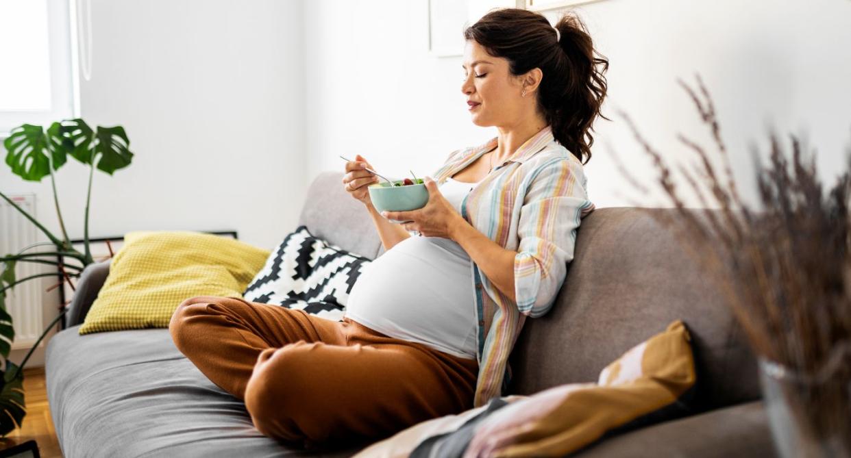 Pregnant woman vegan vegetarian diets. (Getty Images)