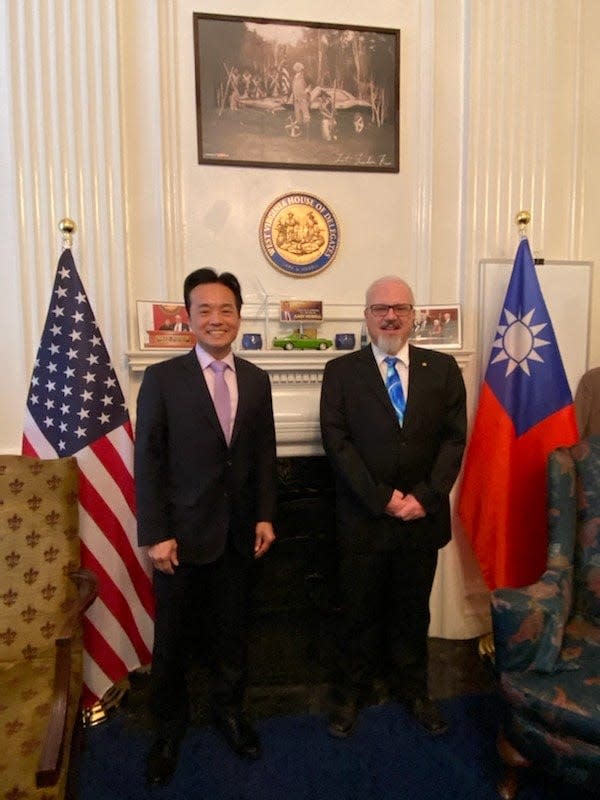 Taipei Economic and Cultural Representative Office (TERCO) Deputy Representative Robin J. C. Cheng is pictured with West Virginia Speaker Pro Tempore, Delegate Gary Howell.