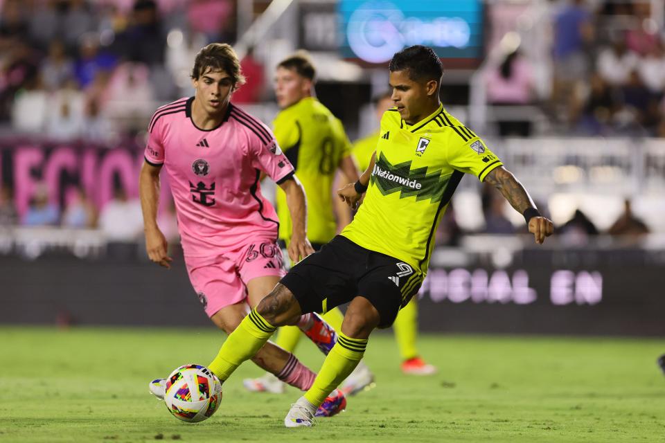 Jun 19, 2024; Fort Lauderdale, Florida, USA; Columbus Crew forward Cucho Hernandez (9) kicks the ball against Inter Miami CF during the second half at Chase Stadium. Mandatory Credit: Sam Navarro-USA TODAY Sports