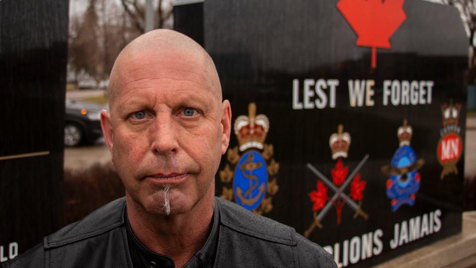 Yakabowich is a retired veteran as well, who served with Princess Patricia's Canadian Light Infantry (PPCLI) for 22 years.