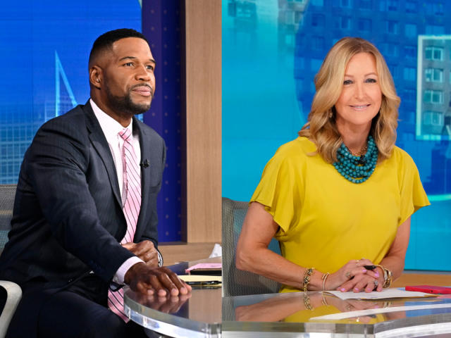 Michael Strahan, Switching Shows, Is Headed to 'Good Morning America' - The  New York Times