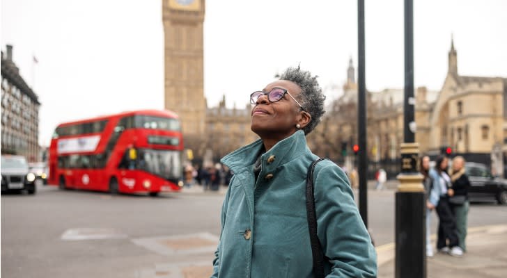 An American retiree takes in the locations while on holiday in London. 