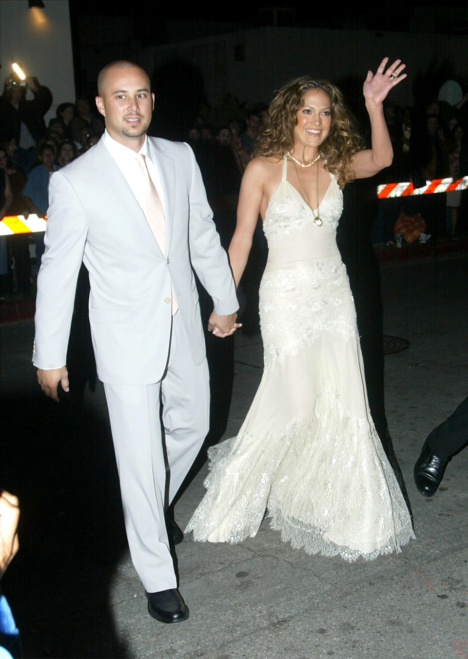 <p>Los inicios de su relación no fueron fáciles, ya que la artista no estaba soltera. En 2001 se casó con Cris Judd, pero el matrimonio se rompió durante el verano de 2002. (Foto: Mel / Getty Images)</p> 