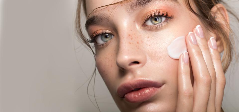 How to Switch Your Skincare Routine to All-Natural and Organic Products