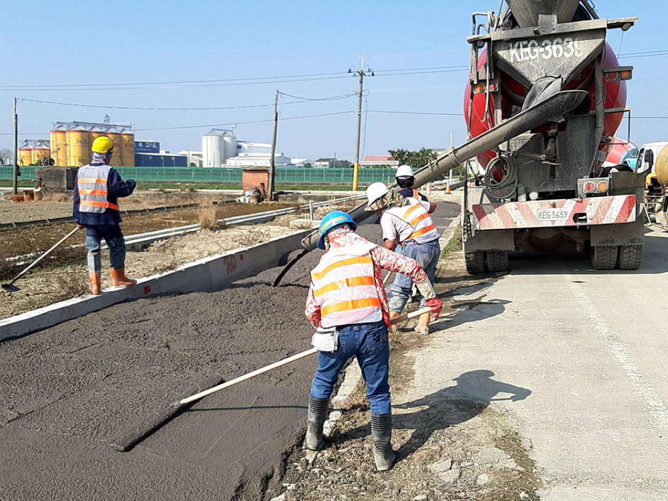 再生粒料做基礎道路不回填農路 環保又安全