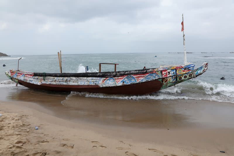 Several migrants drowned offshore Dakar