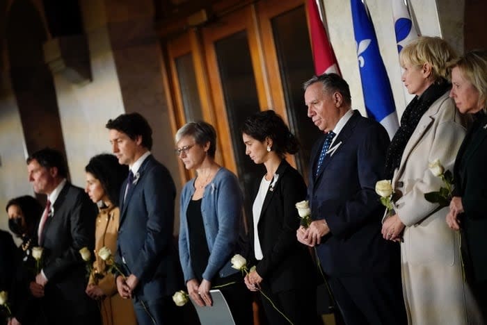 Canadian Prime Minister Justin Trudeau,  Quebec Premier François Legault and other dignitaries paid tribute to the murdered women.  (Ivanoh Demers/Radio-Canada - image credit)