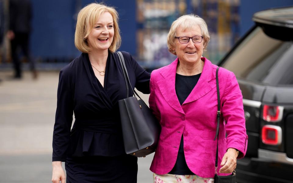 Liz and Patricia Truss - Christopher Furlong/Getty Images